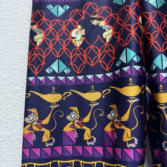 BLACKMILK Disney Aladdin Whole New World Leggings Small NWOT Jasmine - Picture 3 of 5